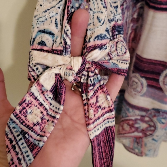 Top - Picture 4 of 6